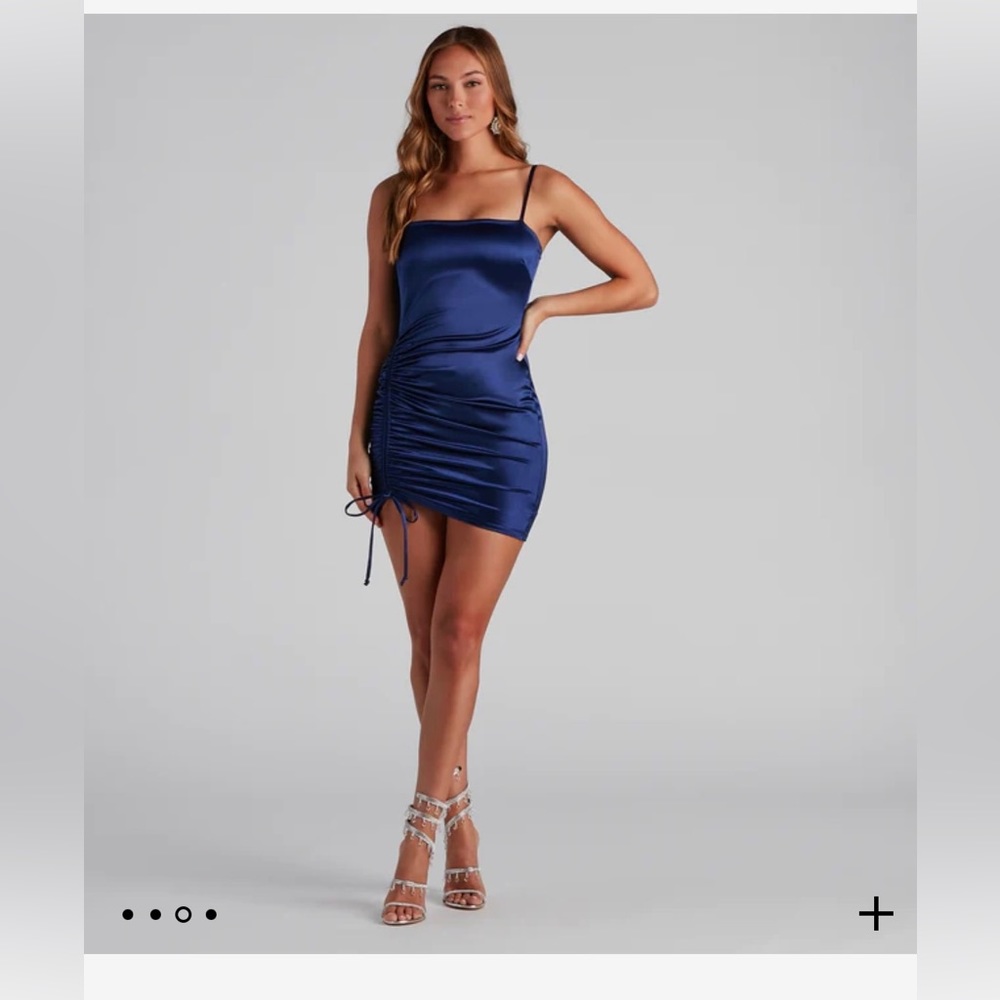 Chic Beauty Satin Mini Dress. Size Small.